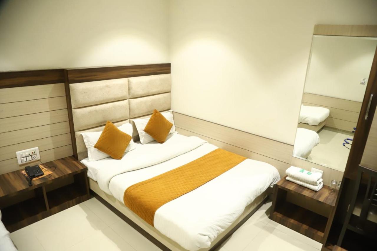 Malhotra Guest House Amritsar Extérieur photo