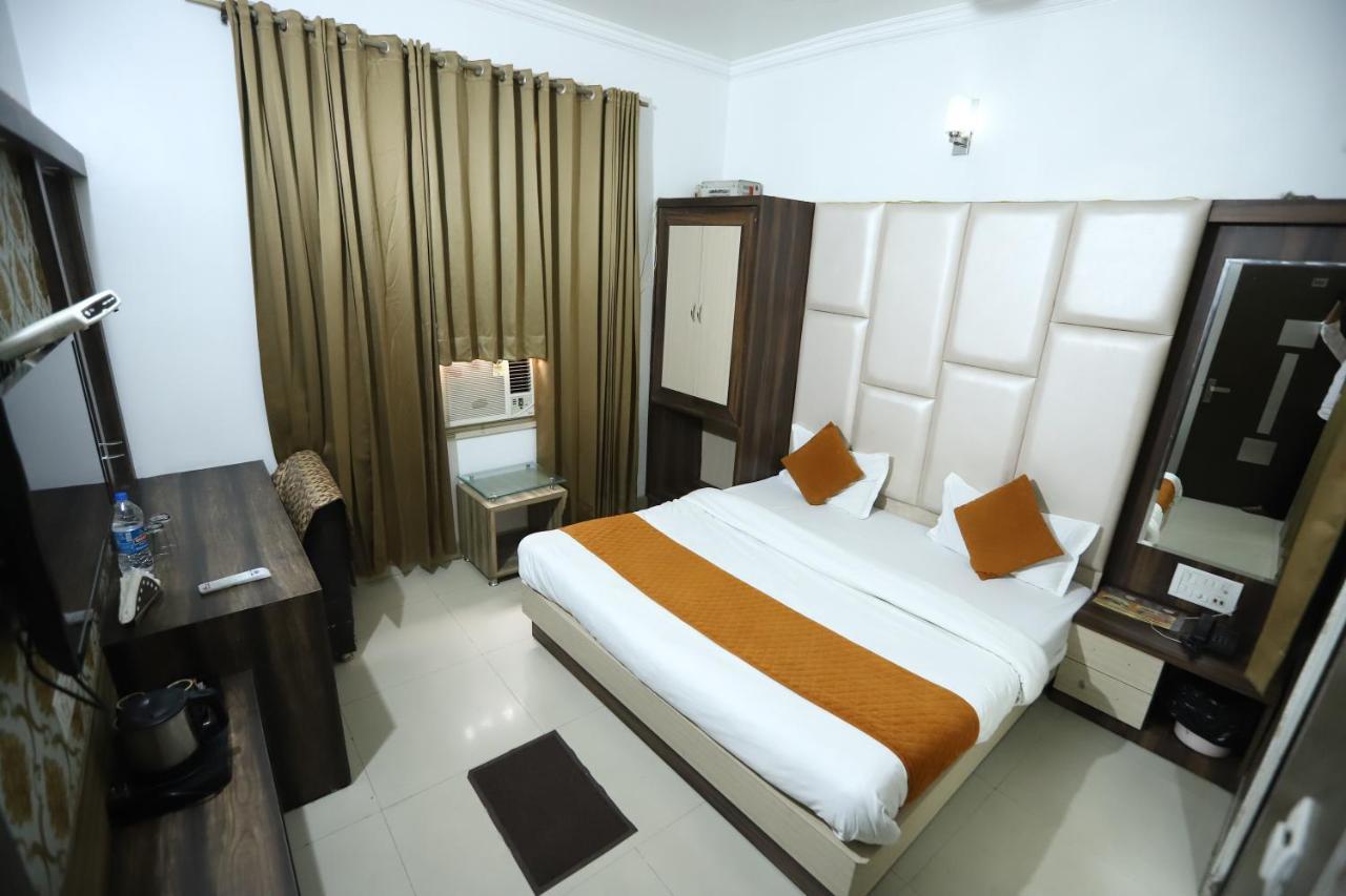 Malhotra Guest House Amritsar Extérieur photo