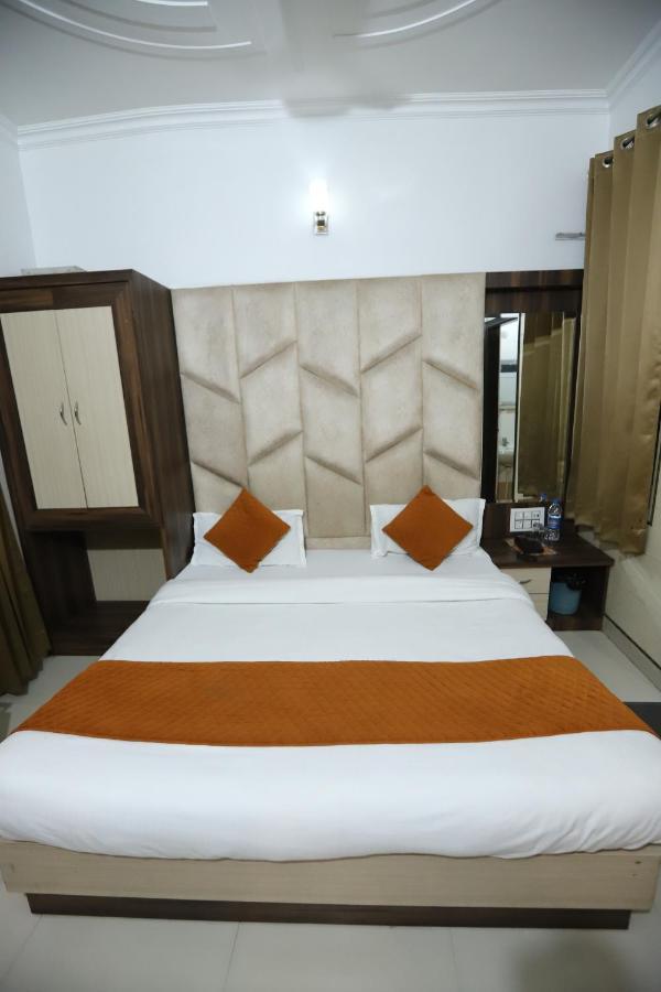 Malhotra Guest House Amritsar Extérieur photo