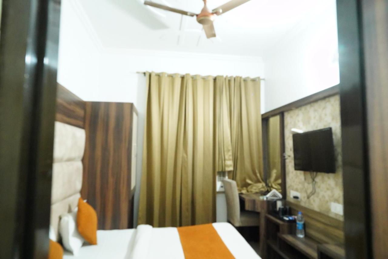 Malhotra Guest House Amritsar Extérieur photo