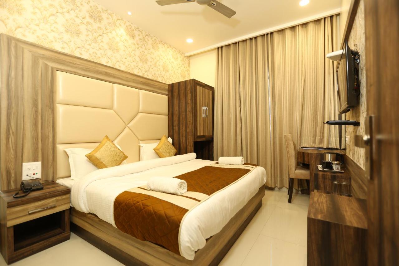 Malhotra Guest House Amritsar Extérieur photo
